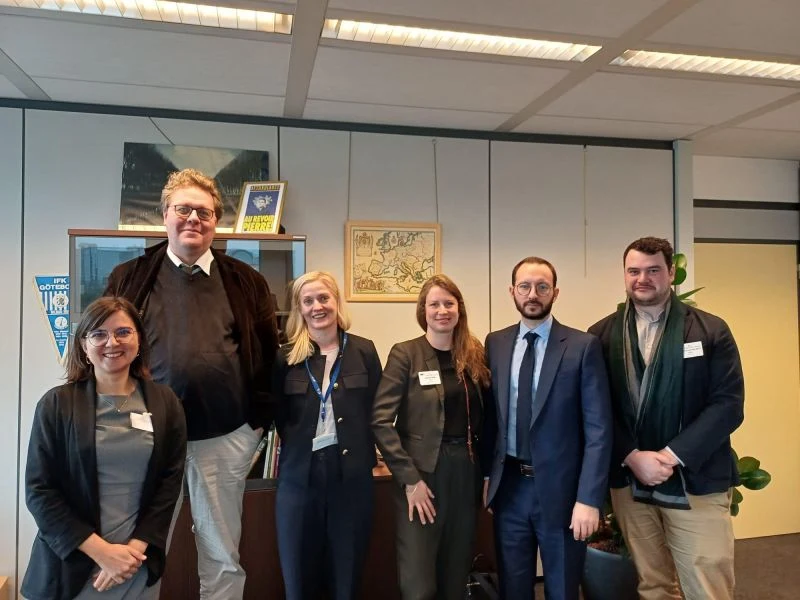 Rémi Collombet with members of the Coalition for Energy Savings and Pierre Schellekens of DG ENER